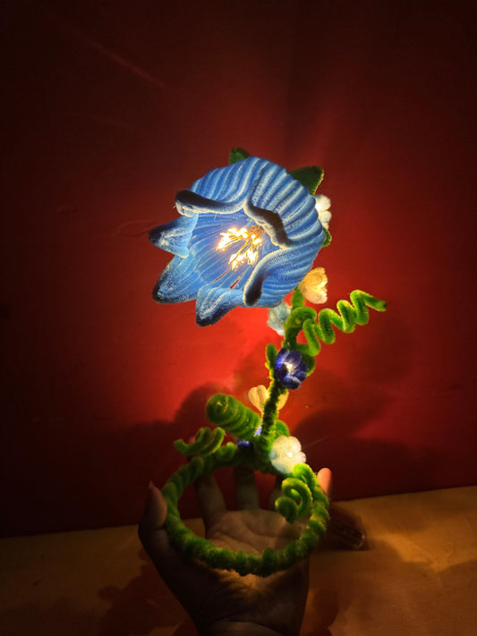 Bloom Lamp (Sale)
